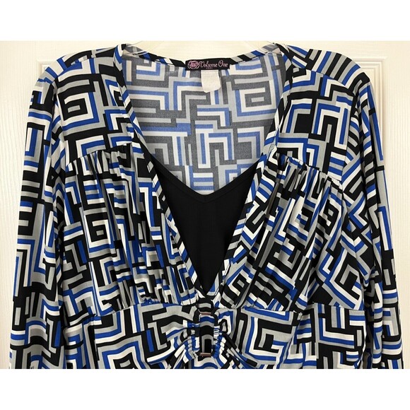 VOLUME ONE - Blue Geometric Print Mock 2 Piece 3/4 Sleeve Knit Top size 1X - Picture 3 of 7